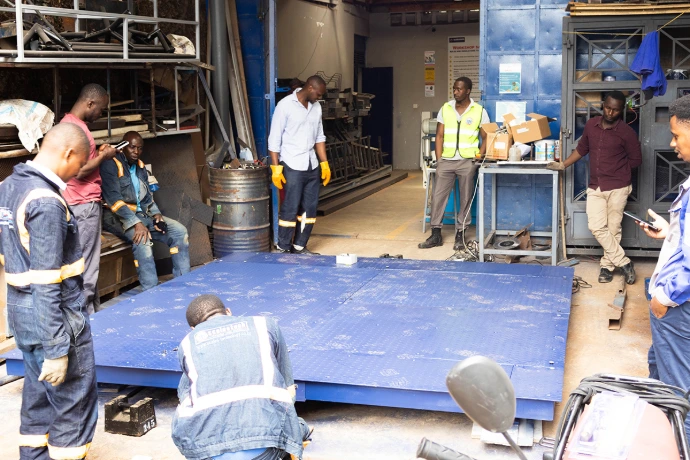 Heavy-duty 10 ton floor scale installed at RwandAir Kigali