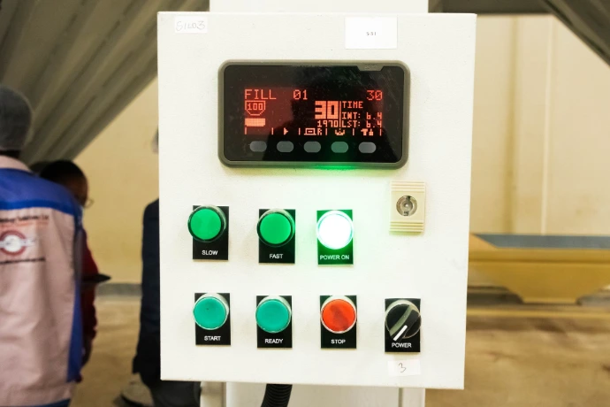 Automated silo weighing solution that provides accurate grain measurement during storage and processing.