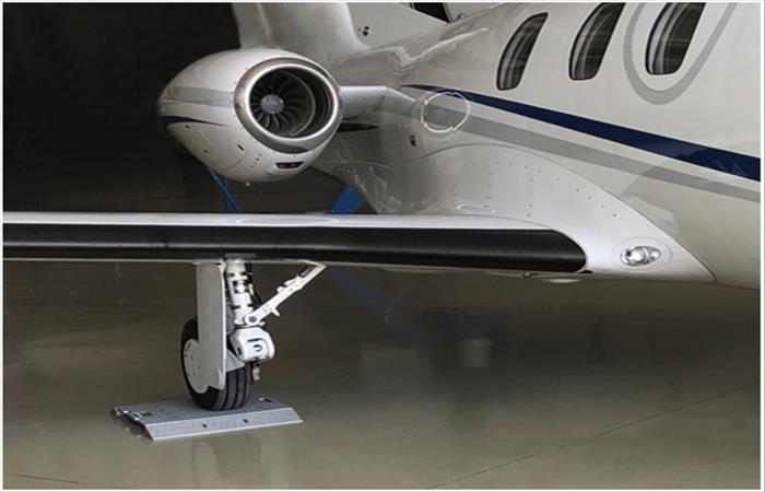 Heavy-duty aviation cargo scale for airport freight terminals in Kenya Industrial-grade cargo scale designed for weighing air freight pallets and large consignments at airport cargo terminals. Built for durability and accuracy, this aviation platform scale is ideal for handling operations in Kenyan airports like JKIA, Wilson Airport, and regional hubs. Supports IATA-compliant cargo weighing with digital readouts and optional printer integration.
